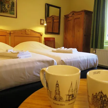 Hotel De Emauspoort 3*