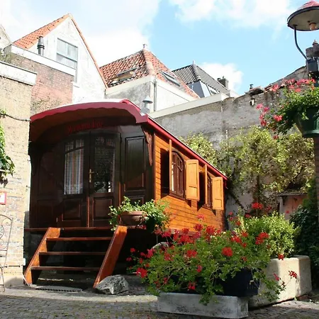 De Emauspoort Hotel Delft
