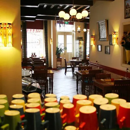 De Emauspoort 3* Delft
