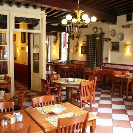 Hotel De Emauspoort